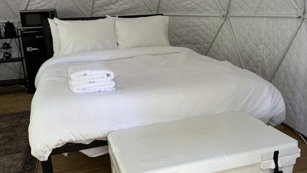 Photo of Bedroom in Greentown