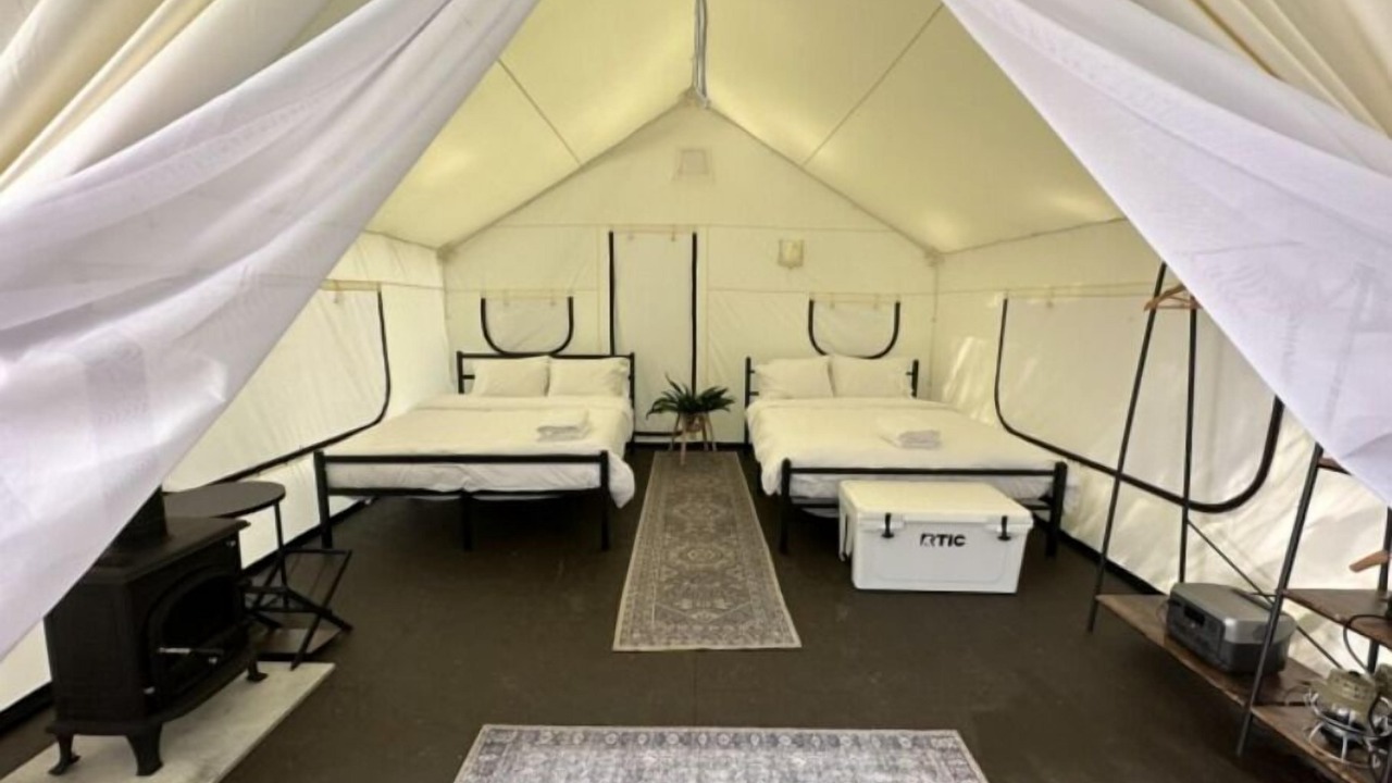 Photo of Bedroom in Greentown