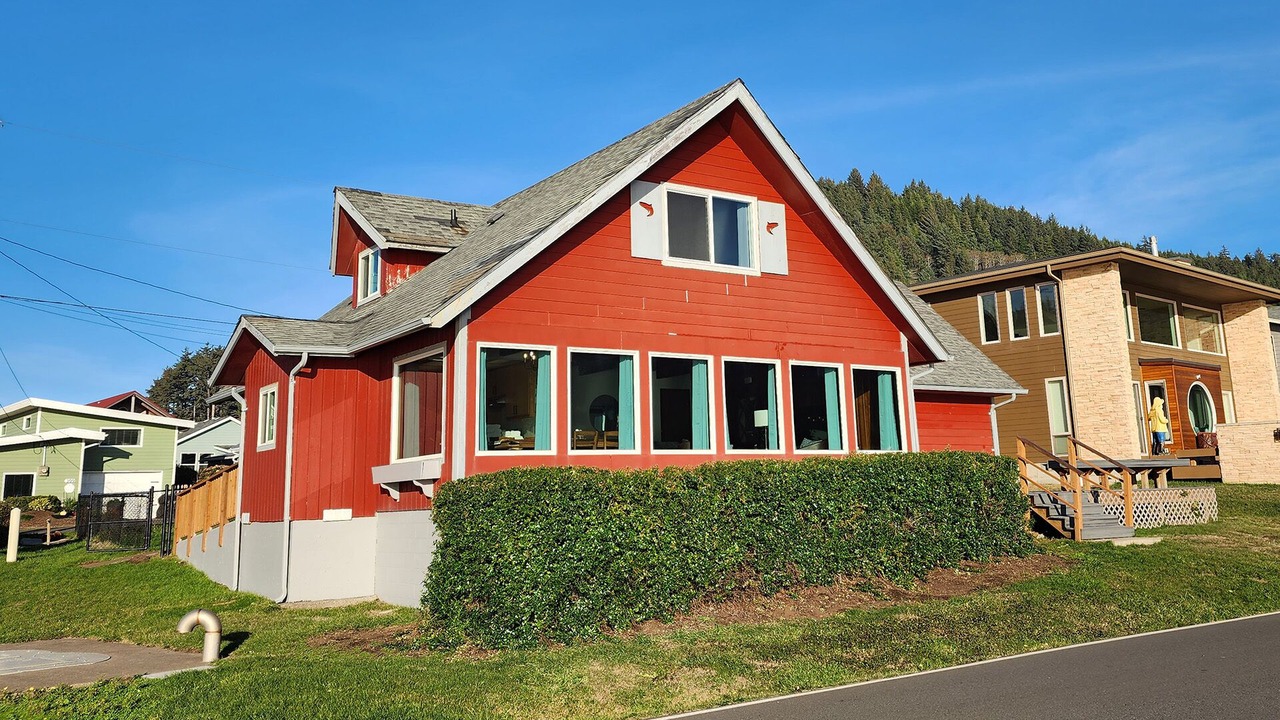 Photo of Others in Yachats