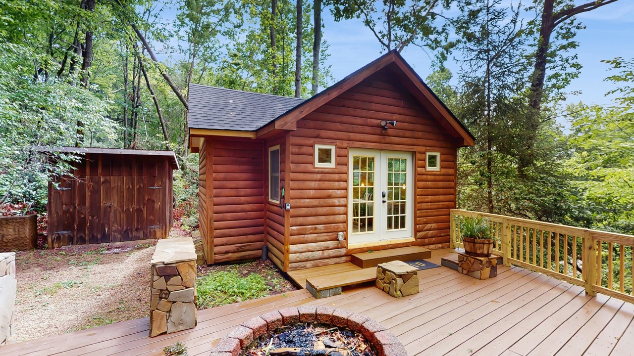 Photo of Patio Balcony in Horse Shoe