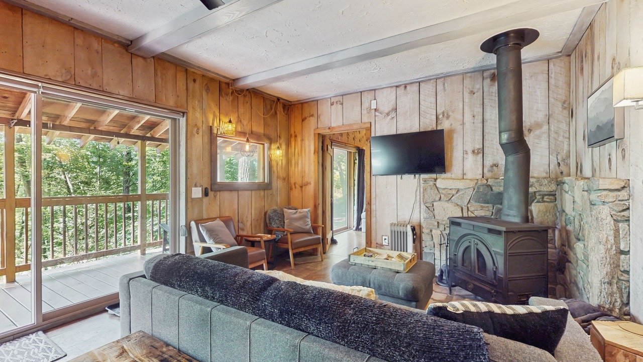 Photo of Livingroom in Horse Shoe