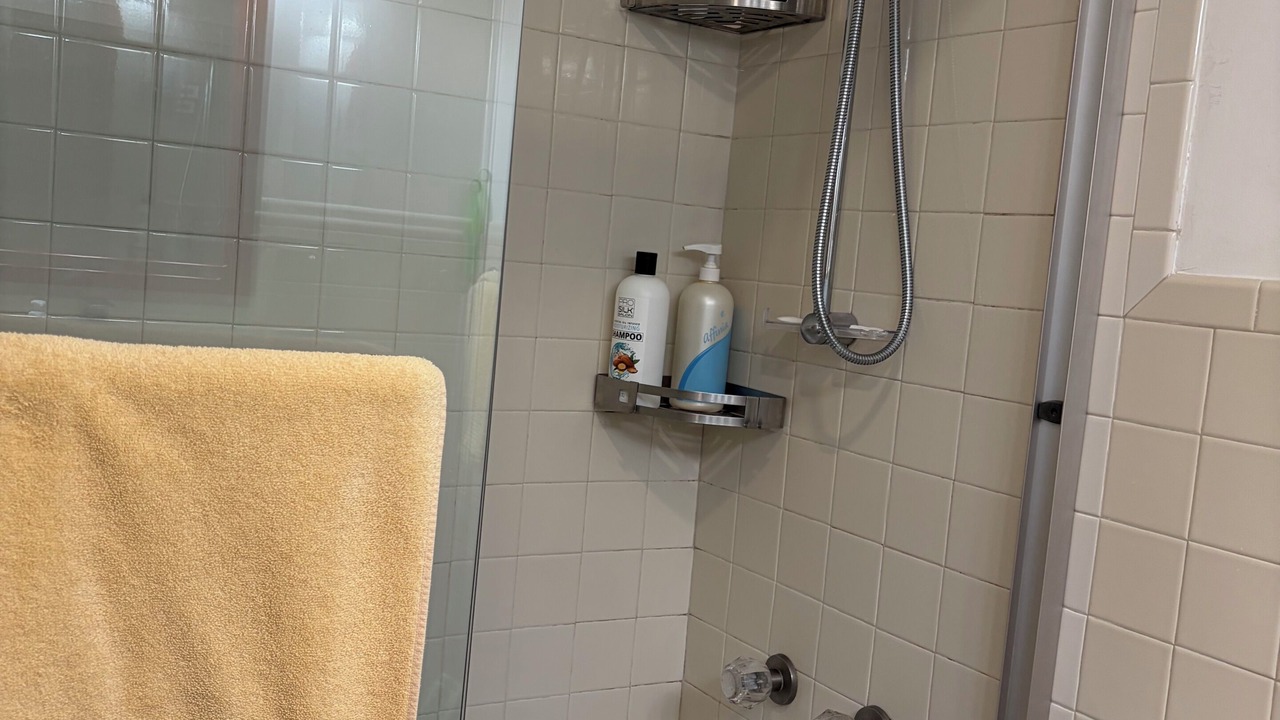 Photo of Bathroom in Outer Sunset