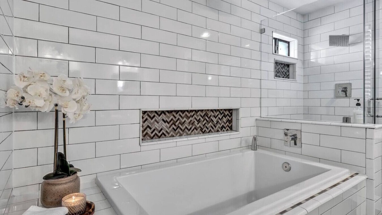 Photo of Bathroom in Allen