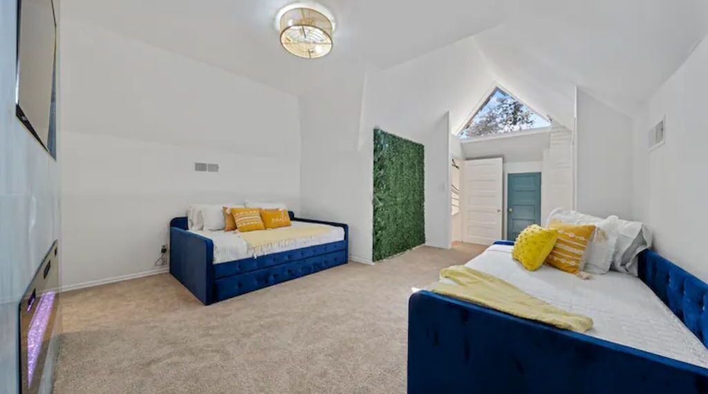 Photo of Bedroom in Midtown