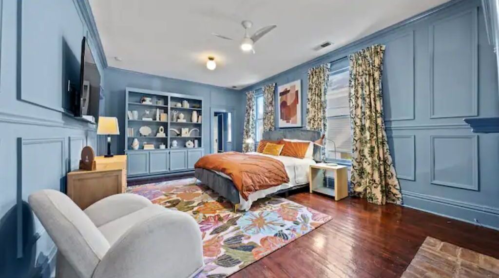 Photo of Bedroom in Midtown