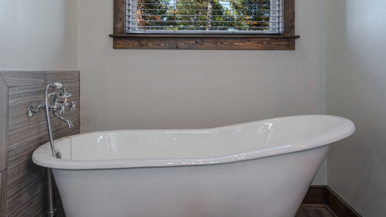 Photo of Bathroom in Gowen