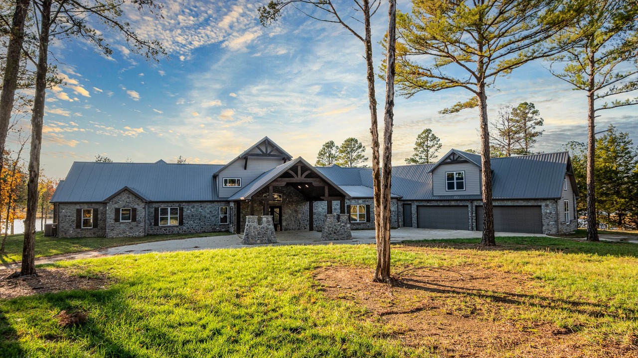 Photo of Outdoor in Gowen