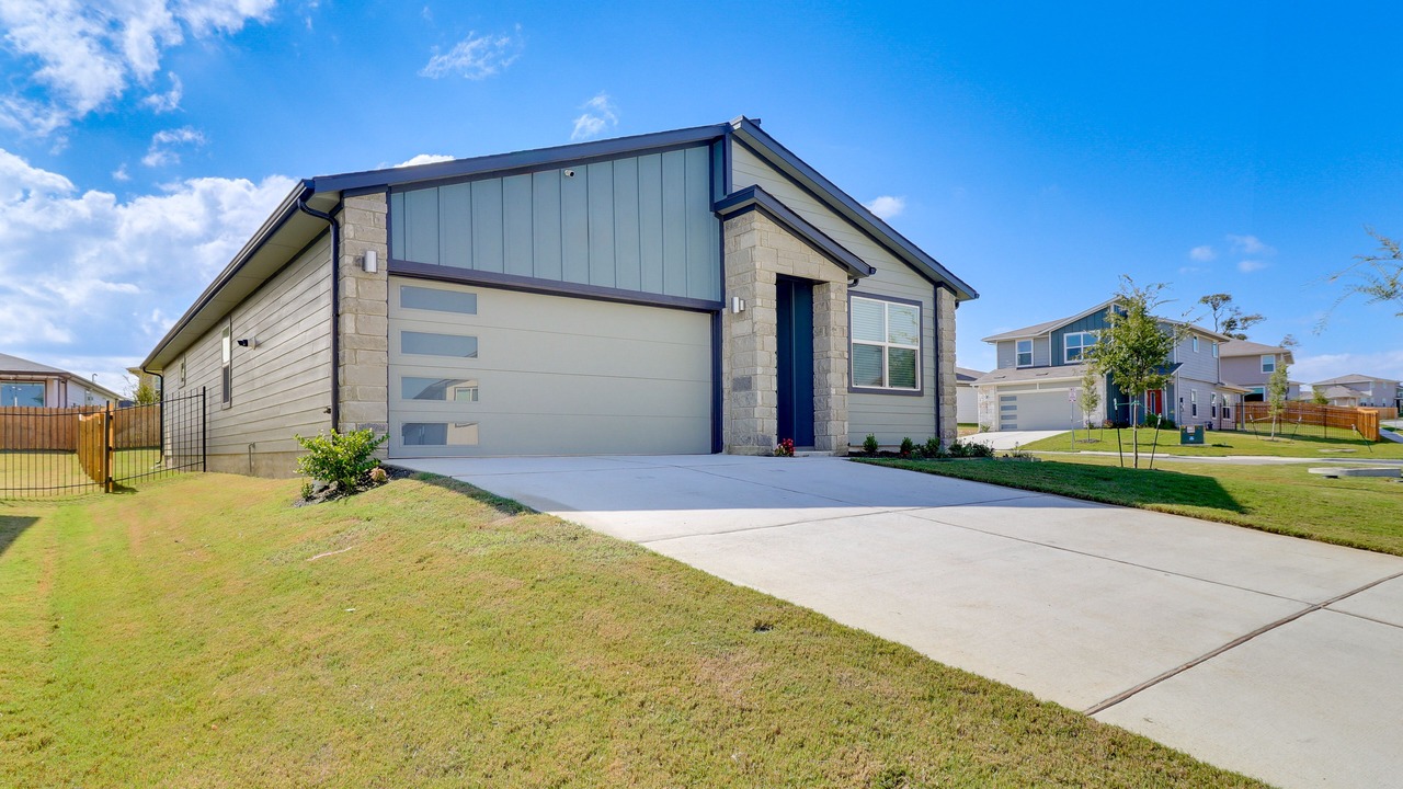 Photo of Outdoor in McNeil