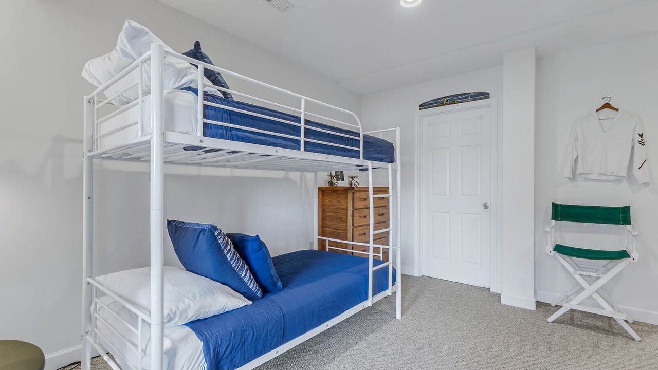 Photo of Bedroom in Weems