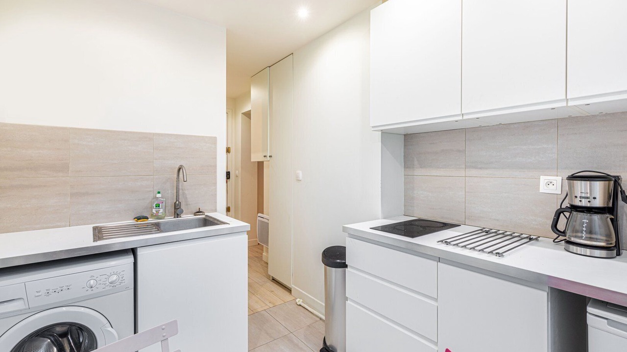 Photo of Kitchen in Porte-Saint-Martin