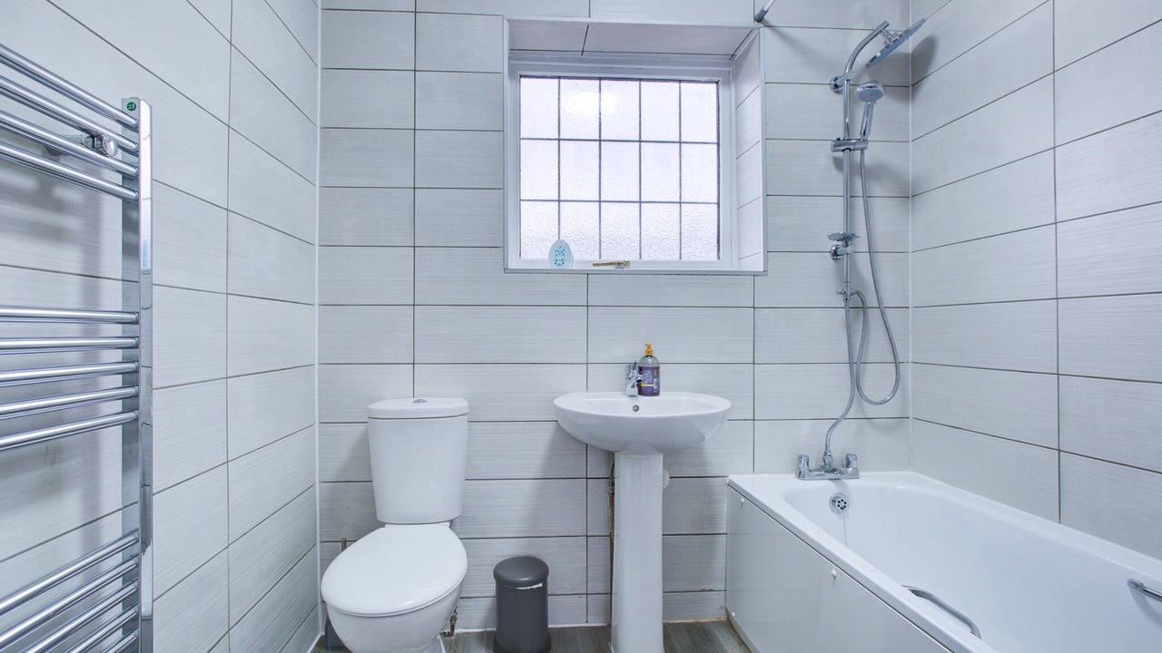 Photo of Others in Gooshays