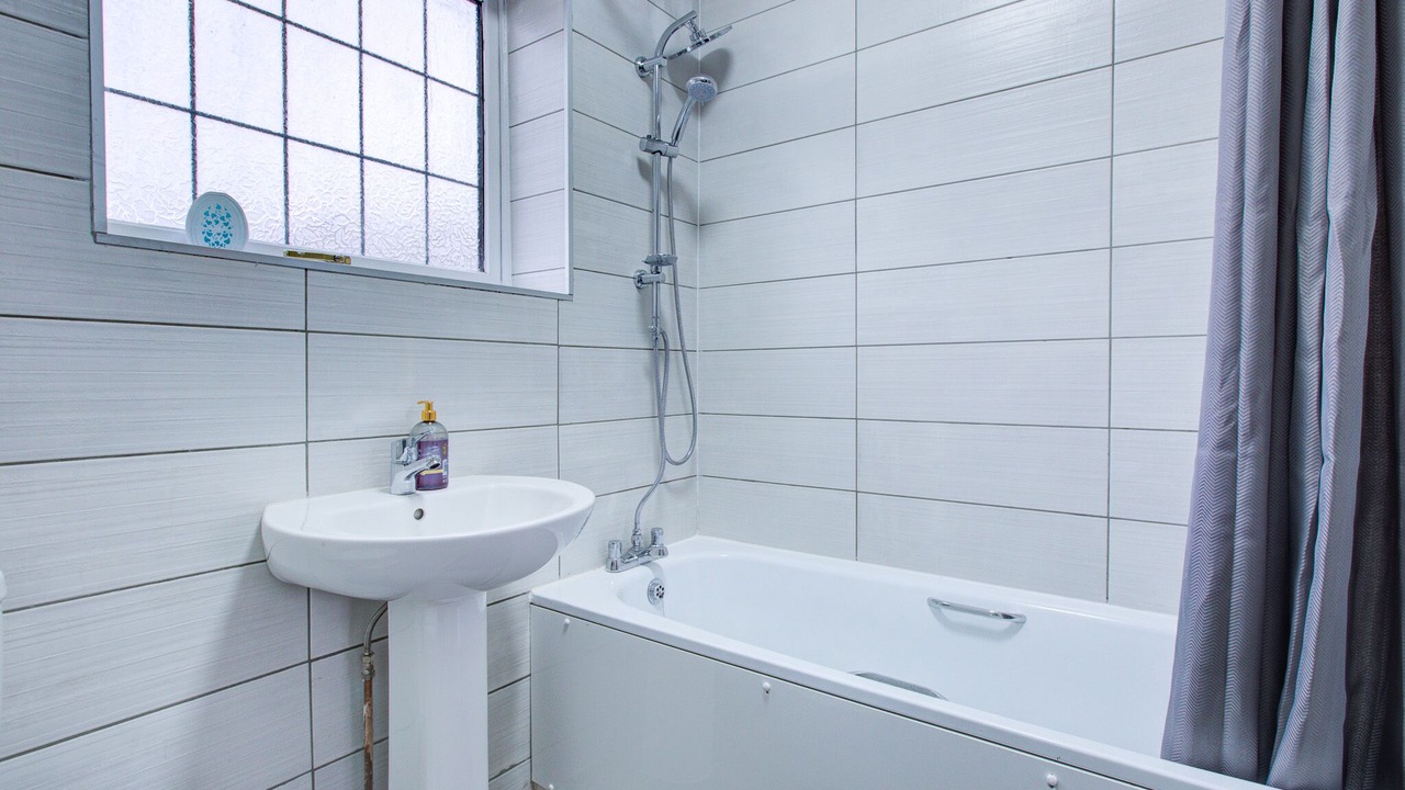 Photo of Others in Gooshays