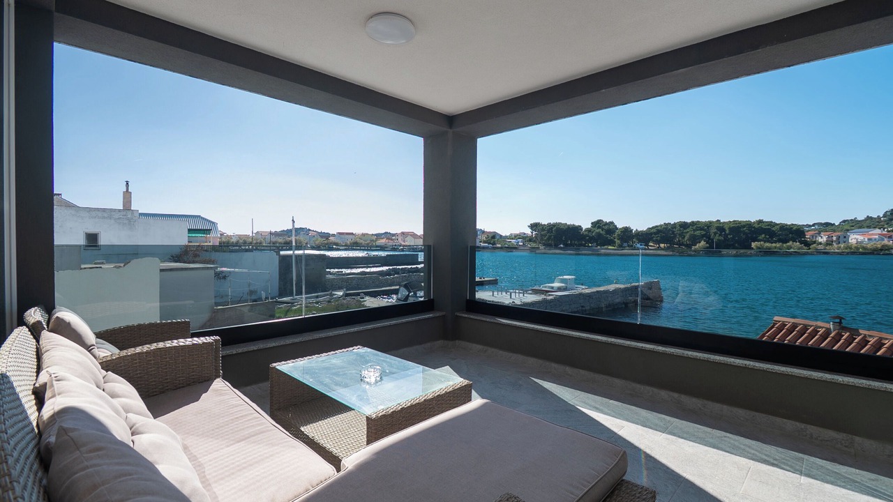 Photo of Patio Balcony in Betina