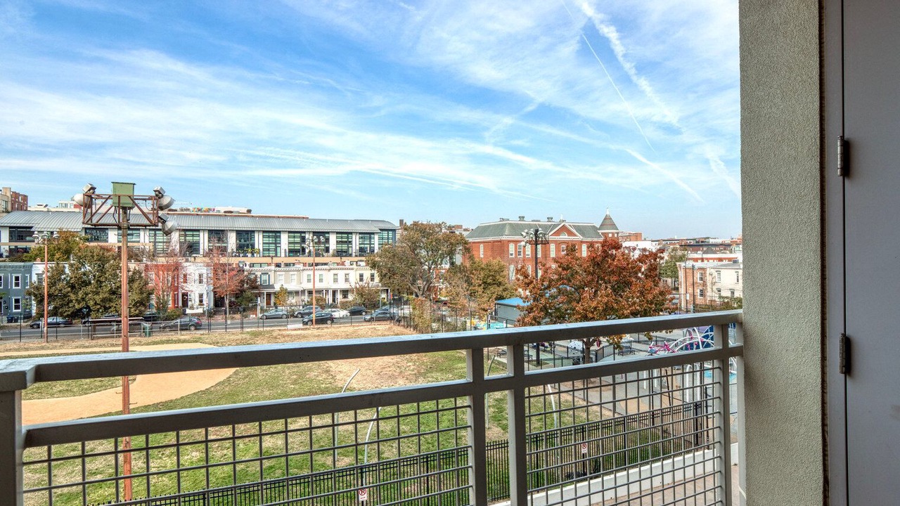 Photo of Outdoor in Cardozo