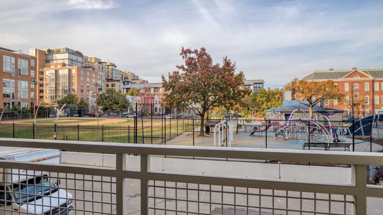 Photo of Outdoor in Cardozo
