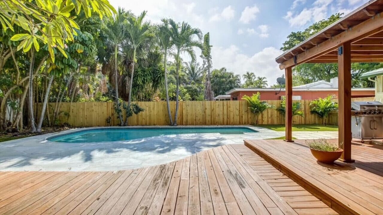 Photo of Outdoor in Lake Ridge