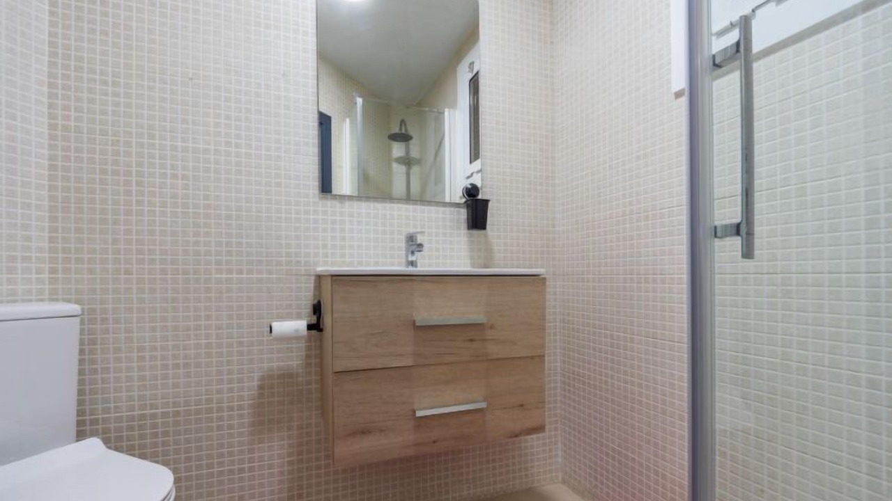 Photo of Bathroom in Cubelles