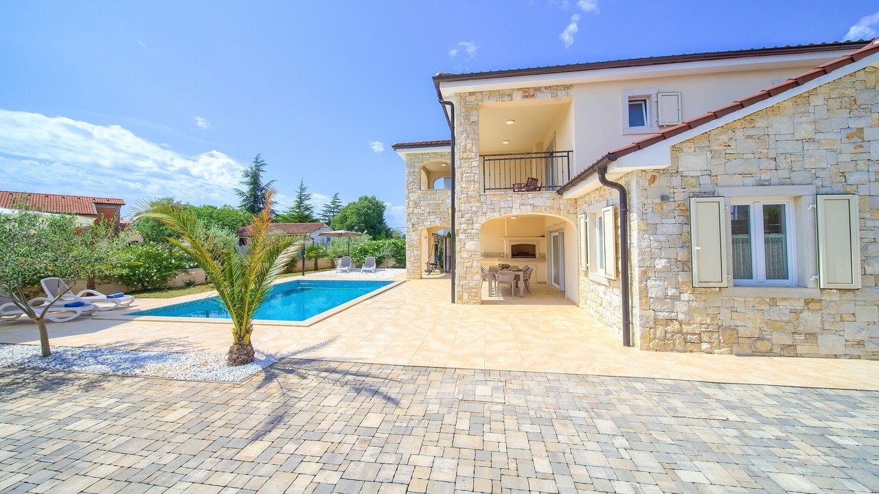 Photo of Outdoor in Pinezici