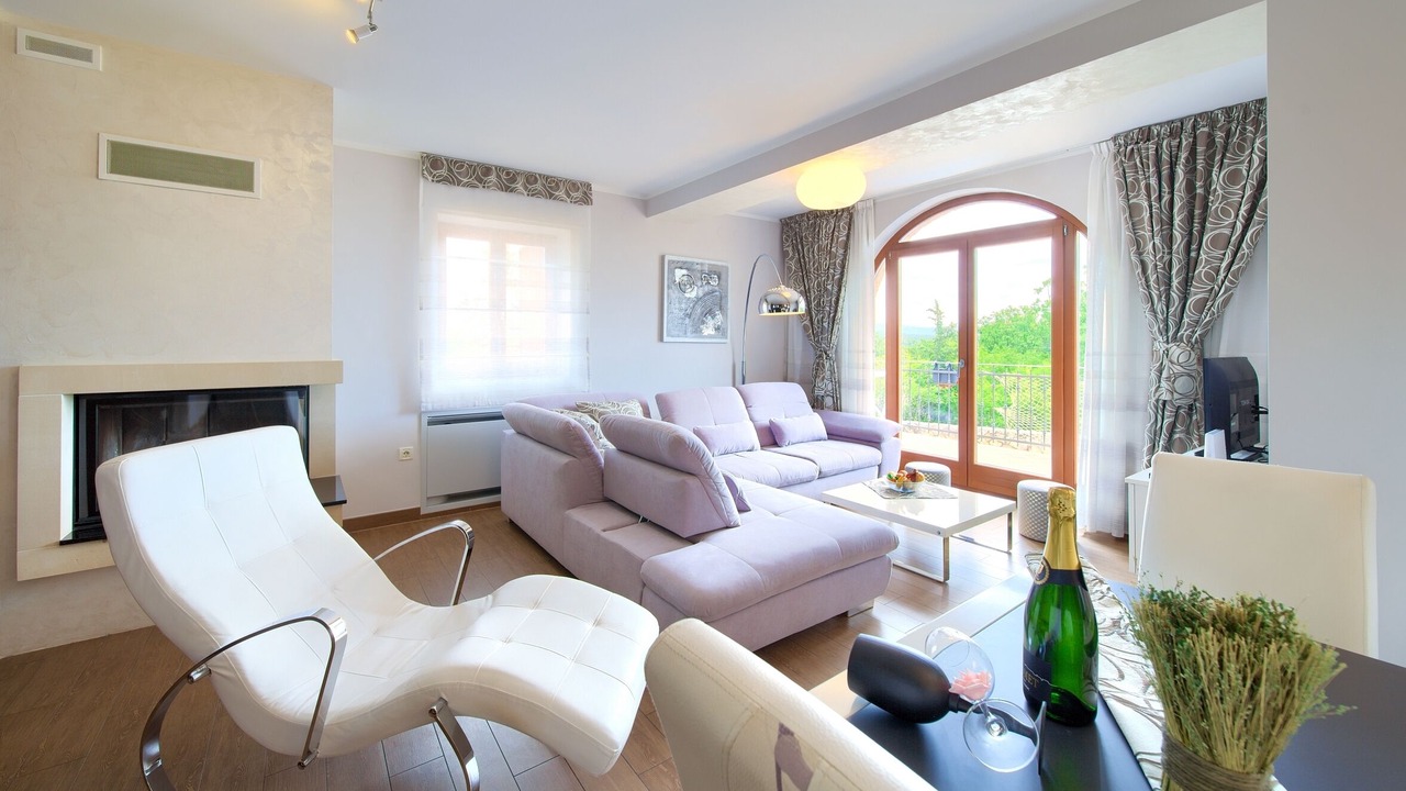 Photo of Livingroom in Salatic