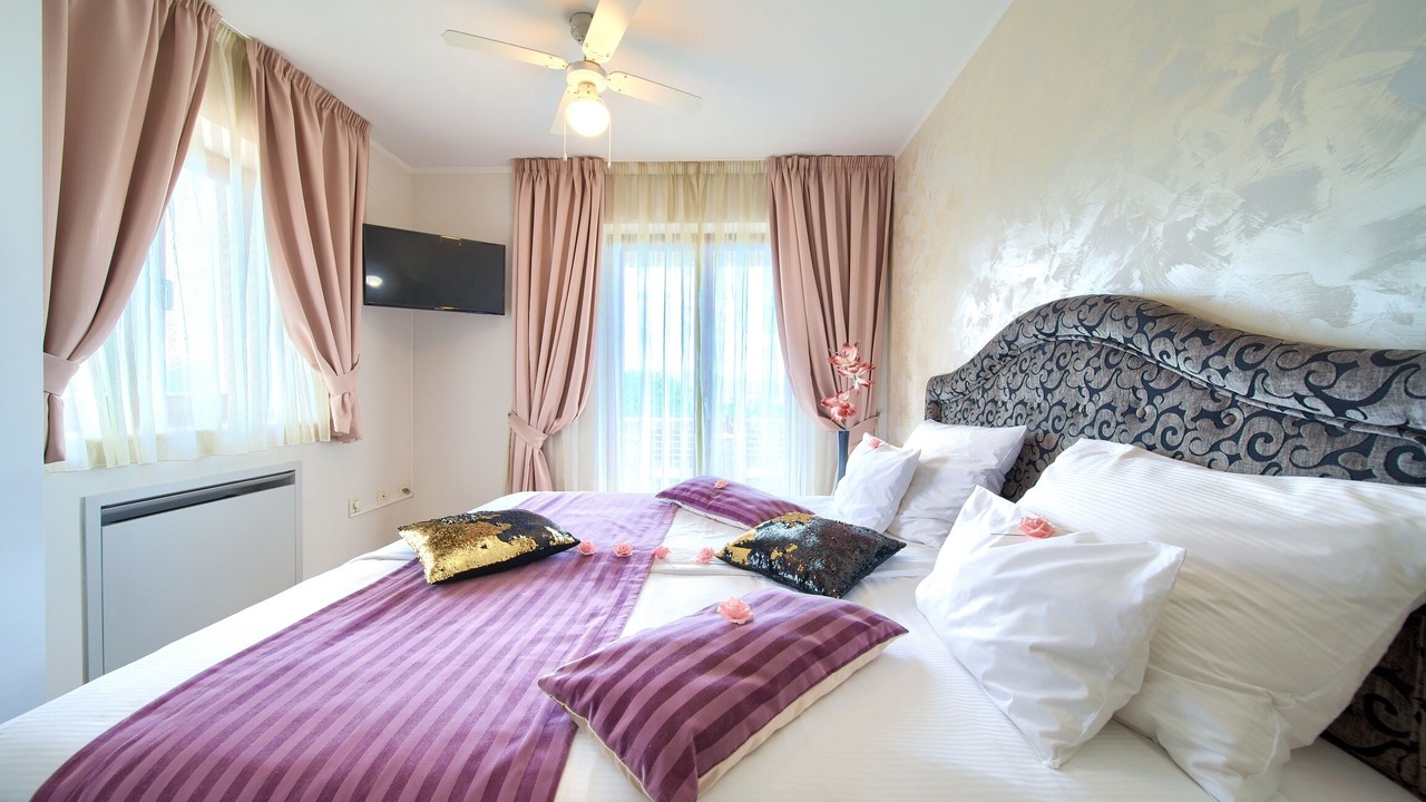 Photo of Bedroom in Salatic
