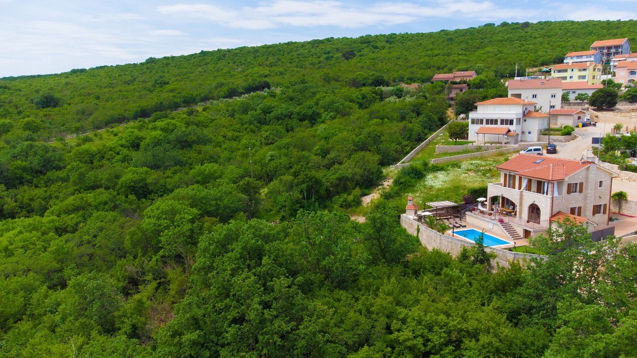 Photo of Outdoor in Salatic