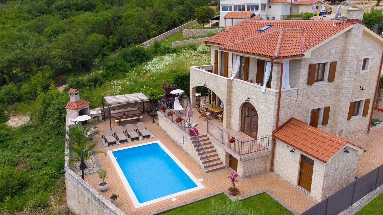 Photo of Outdoor in Salatic