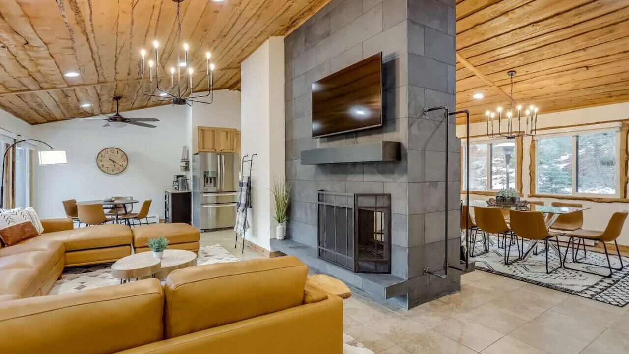 Photo of Livingroom in Morrison