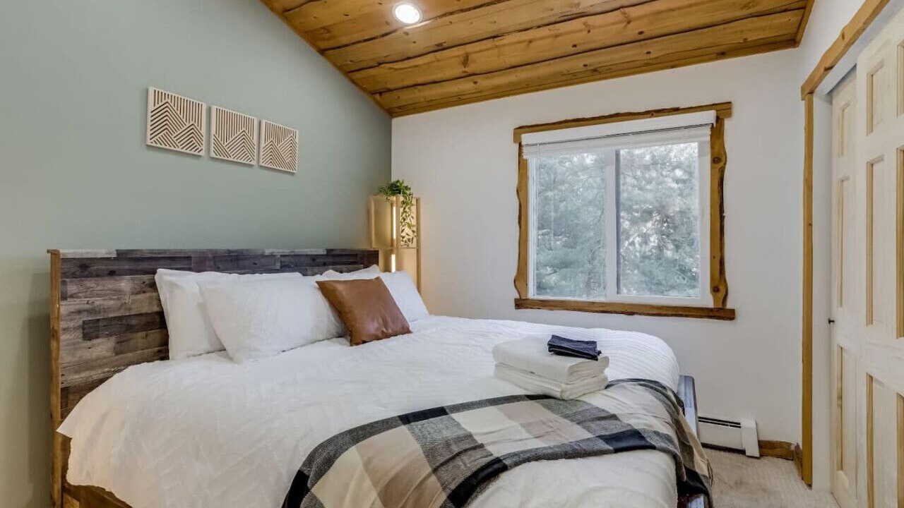 Photo of Bedroom in Morrison