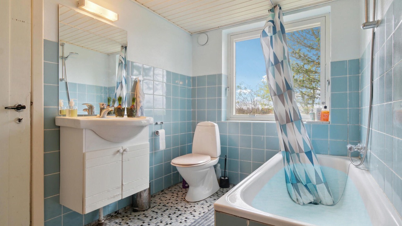 Photo of Bathroom in Østermarie