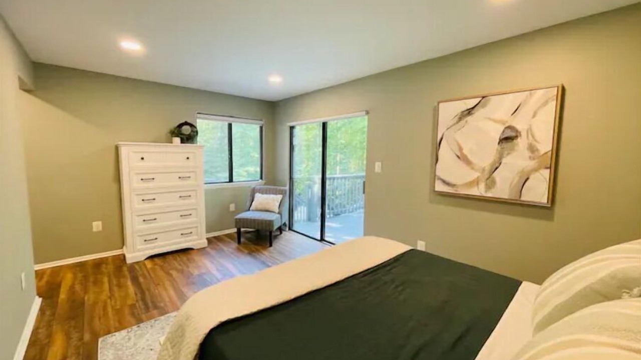 Photo of Bedroom in Fairfax Station
