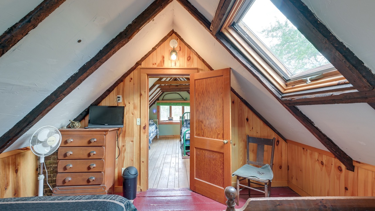 Photo of Bedroom in Oakfield