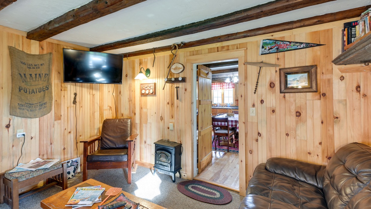 Photo of Livingroom in Oakfield