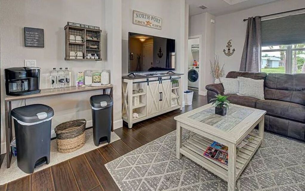 Photo of Livingroom in North Port