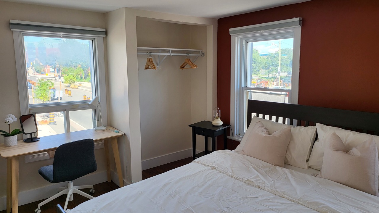 Photo of Bedroom in Vanier North