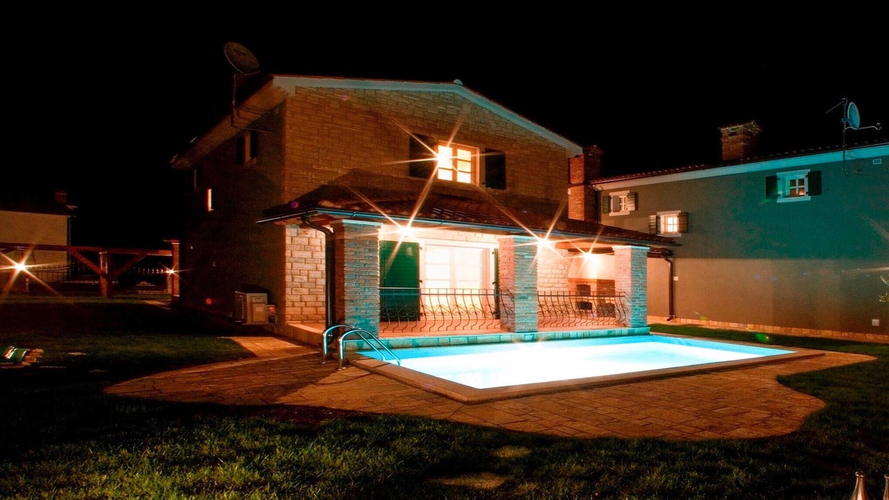 Photo of Outdoor in Buici