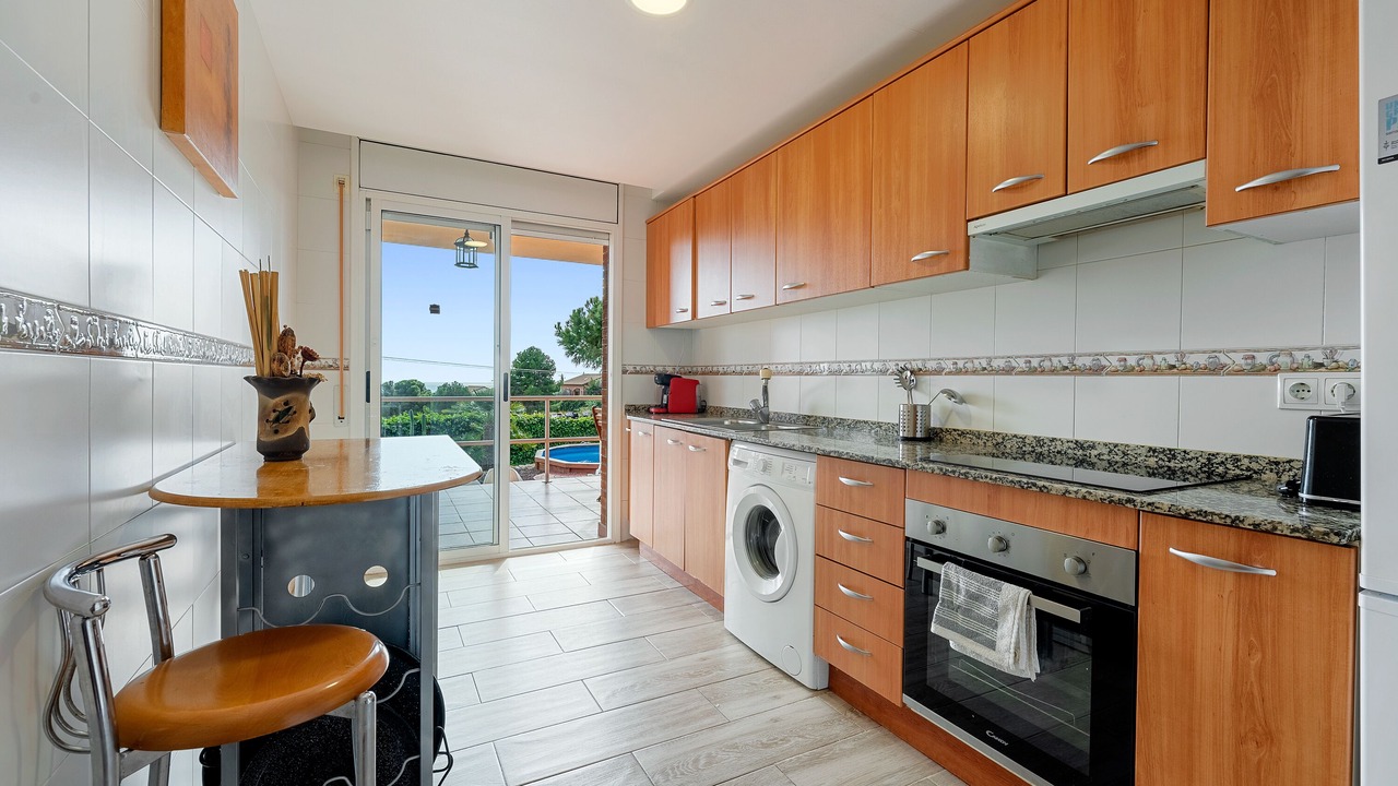 Photo of Kitchen in Riudecanyes