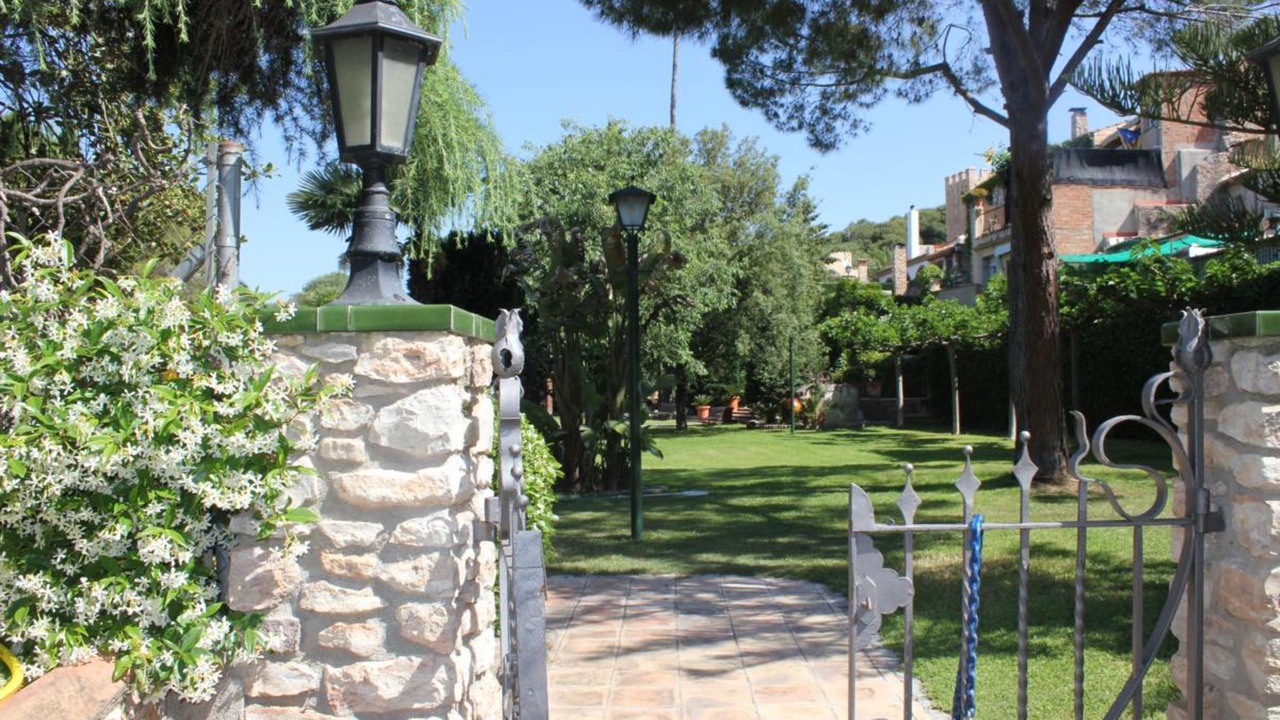 Photo of Outdoor in Santa Oliva