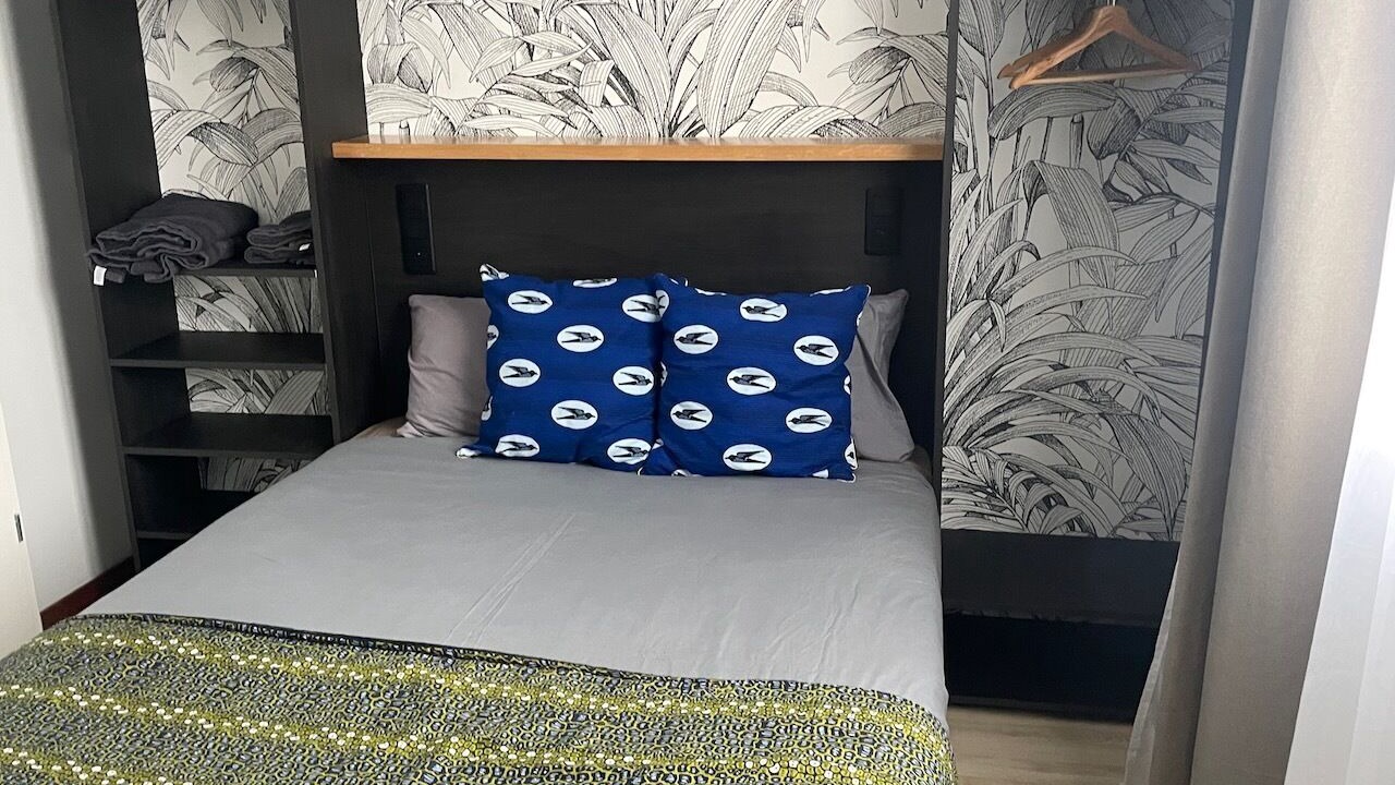 Photo of Bedroom in Anatole France Danton