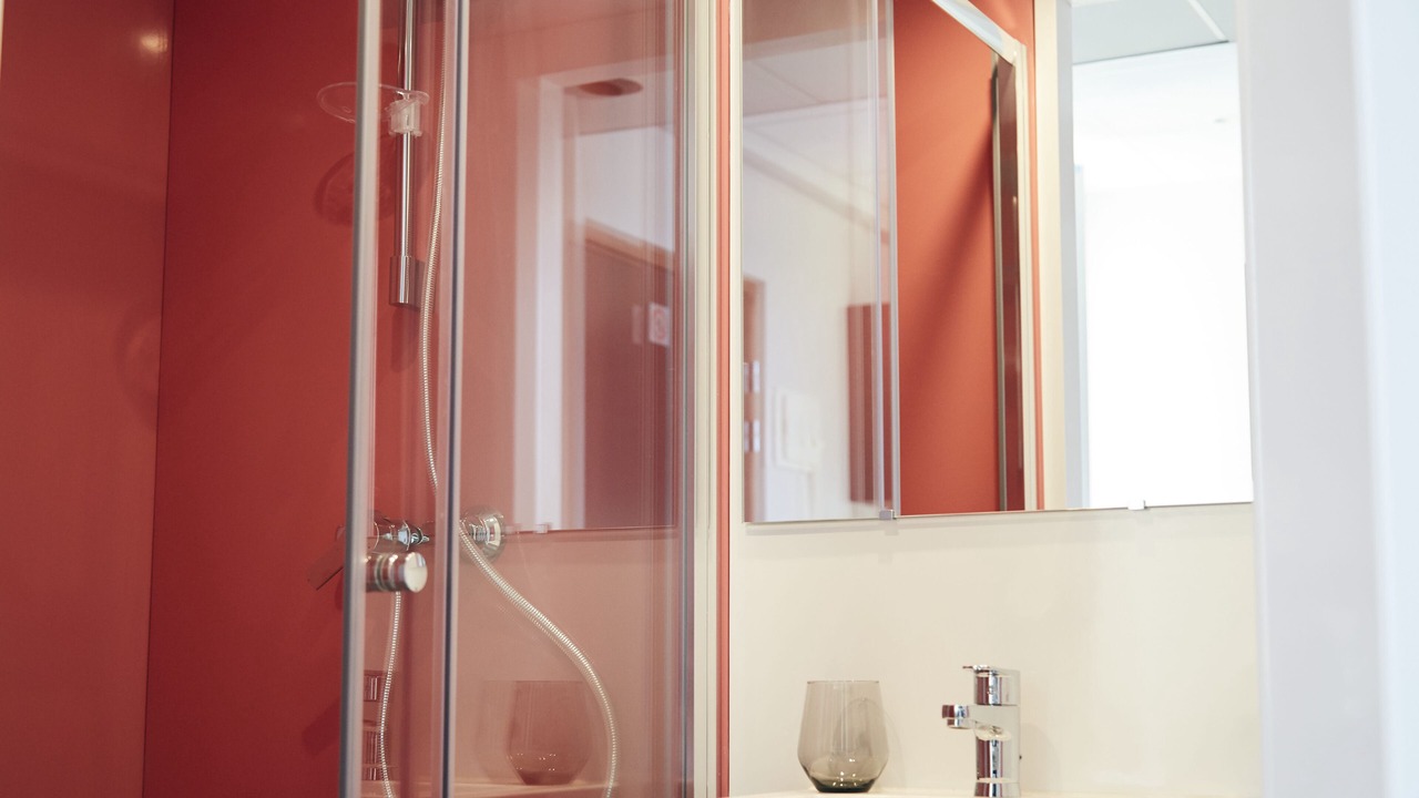 Photo of Bathroom in Anatole France Danton