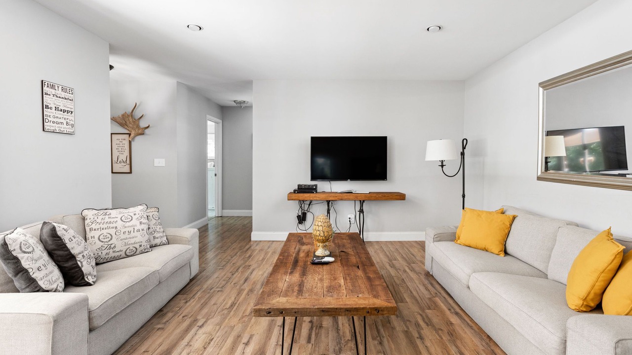 Photo of Livingroom in Carmel