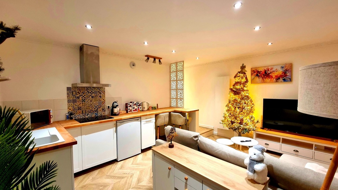 Photo of Livingroom in Montpon-Menesterol