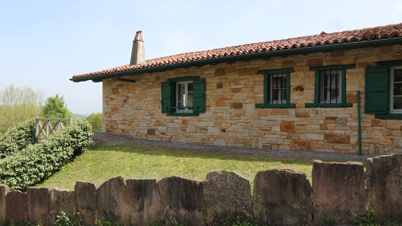 Photo of Outdoor in Sare
