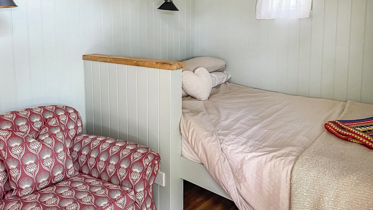 Photo of Others in Seend