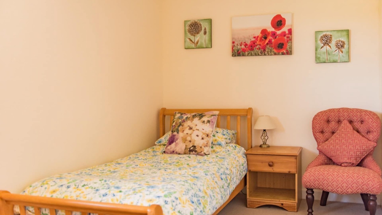 Photo of Bedroom in Lynsted