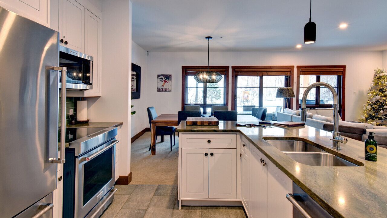Photo of Kitchen in Versant Soleil