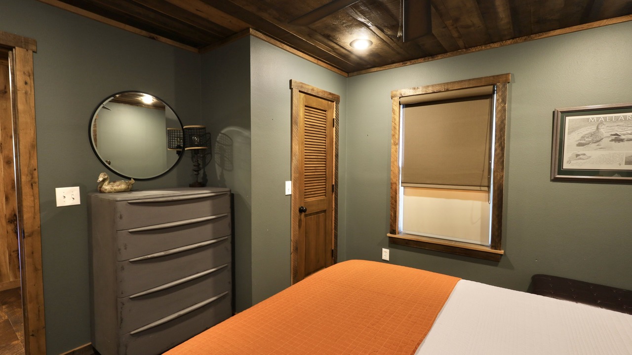 Photo of Bedroom in Glenwood