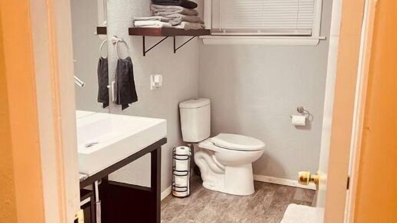 Photo of Bathroom in Norman