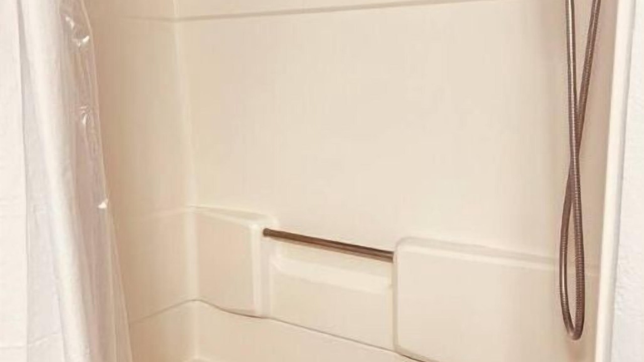 Photo of Bathroom in Norman