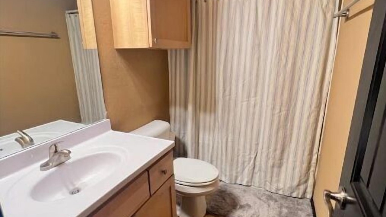 Photo of Bathroom in Norman