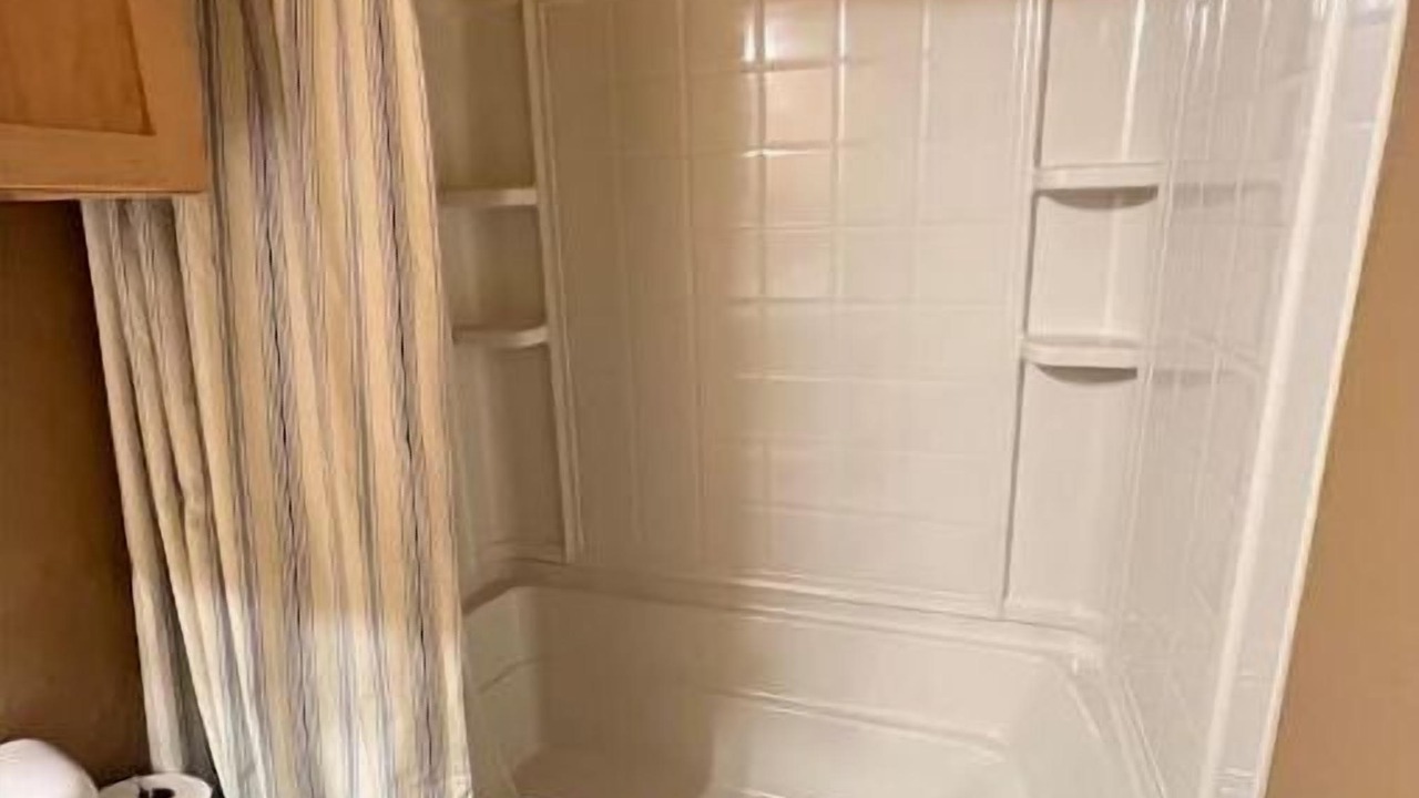 Photo of Bathroom in Norman